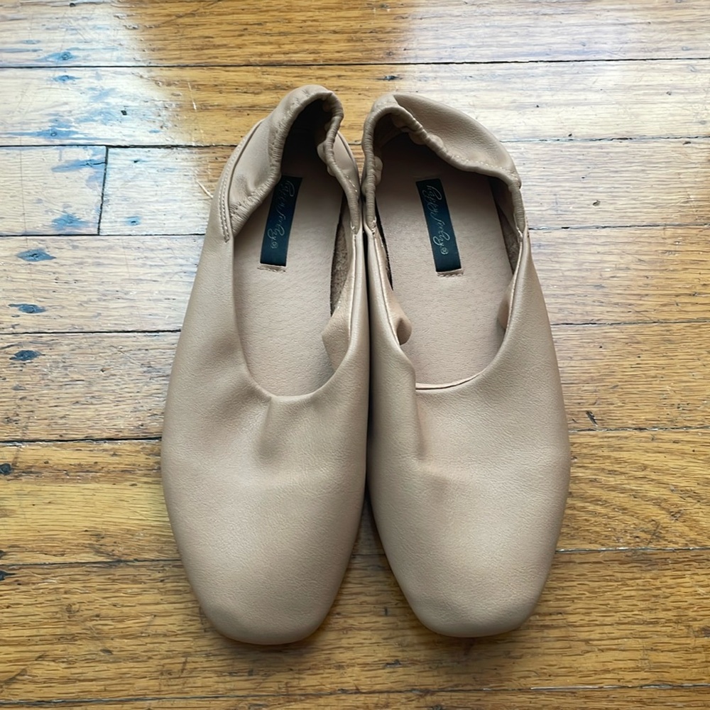 Korean soft leather flat shoes